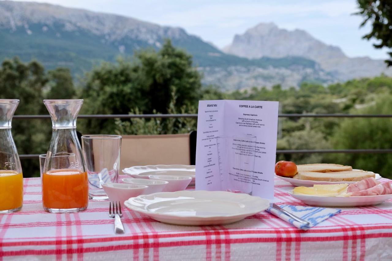Agroturismo Son Alzines Lluc Eksteriør bilde